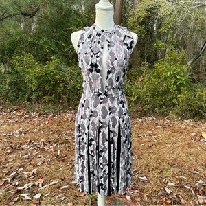 French Connection Pleated Dress sz 2